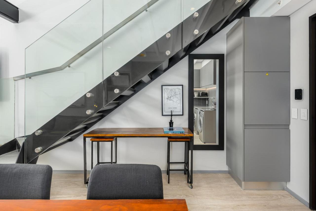 117 On Strand Apartments Cape Town Bagian luar foto