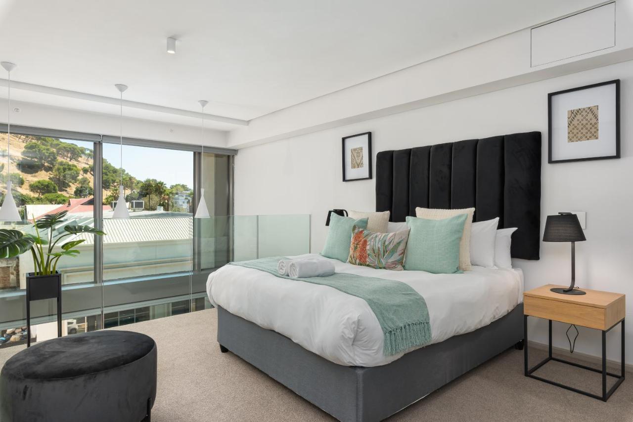 117 On Strand Apartments Cape Town Bagian luar foto