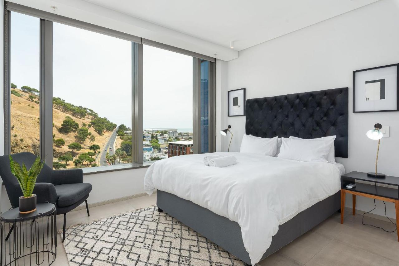 117 On Strand Apartments Cape Town Bagian luar foto