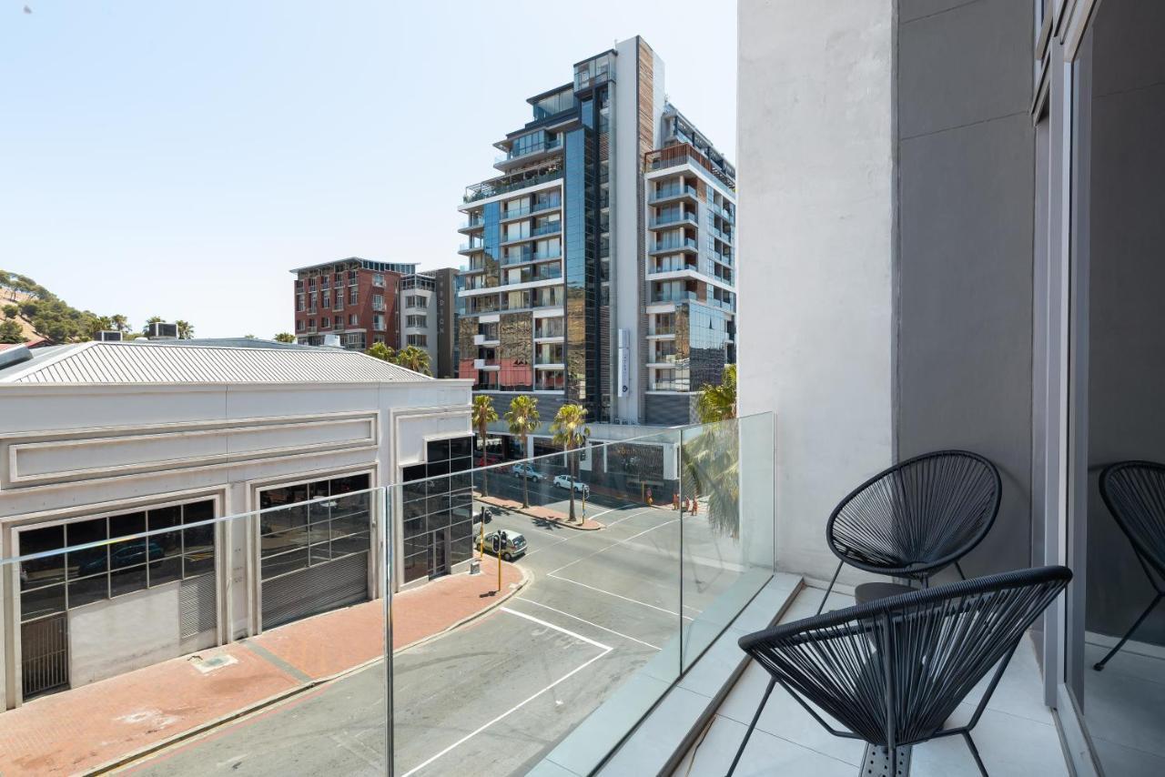 117 On Strand Apartments Cape Town Bagian luar foto