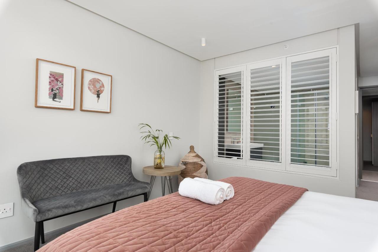 117 On Strand Apartments Cape Town Bagian luar foto